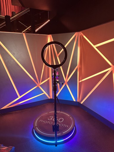360 Photo Booth Purple Peacock Newcastle