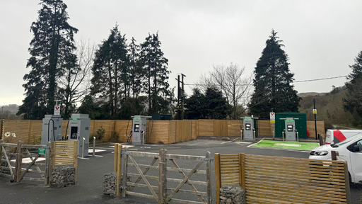 An InstaVolt ultra rapid charging bay at Y Beudy Cymru, conveniently located for EV drivers visiting Porthmadog, Snowdonia and the surrounding North Wales area.