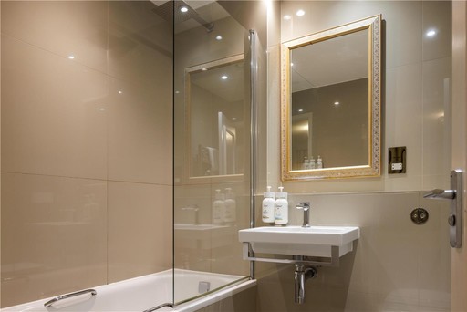 Standard Room Bathroom
