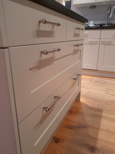 Painted kitchens Cheshire