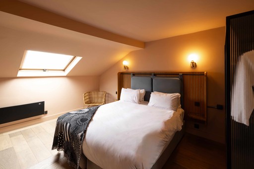 Bedroom : Two-Bedroom-Suite-Family-of-Three